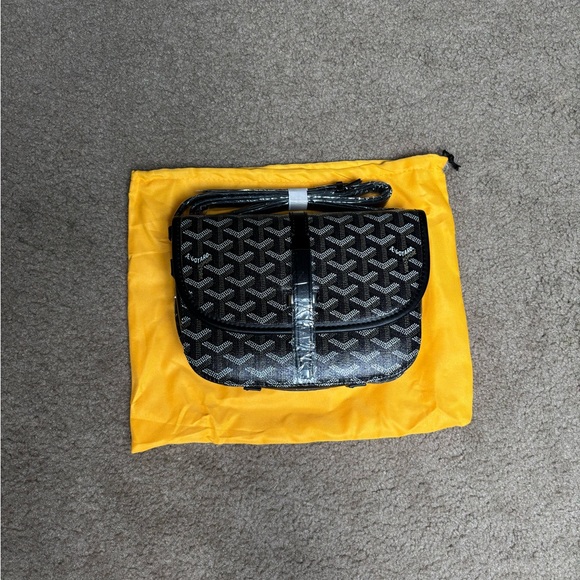 Black Goyard bag